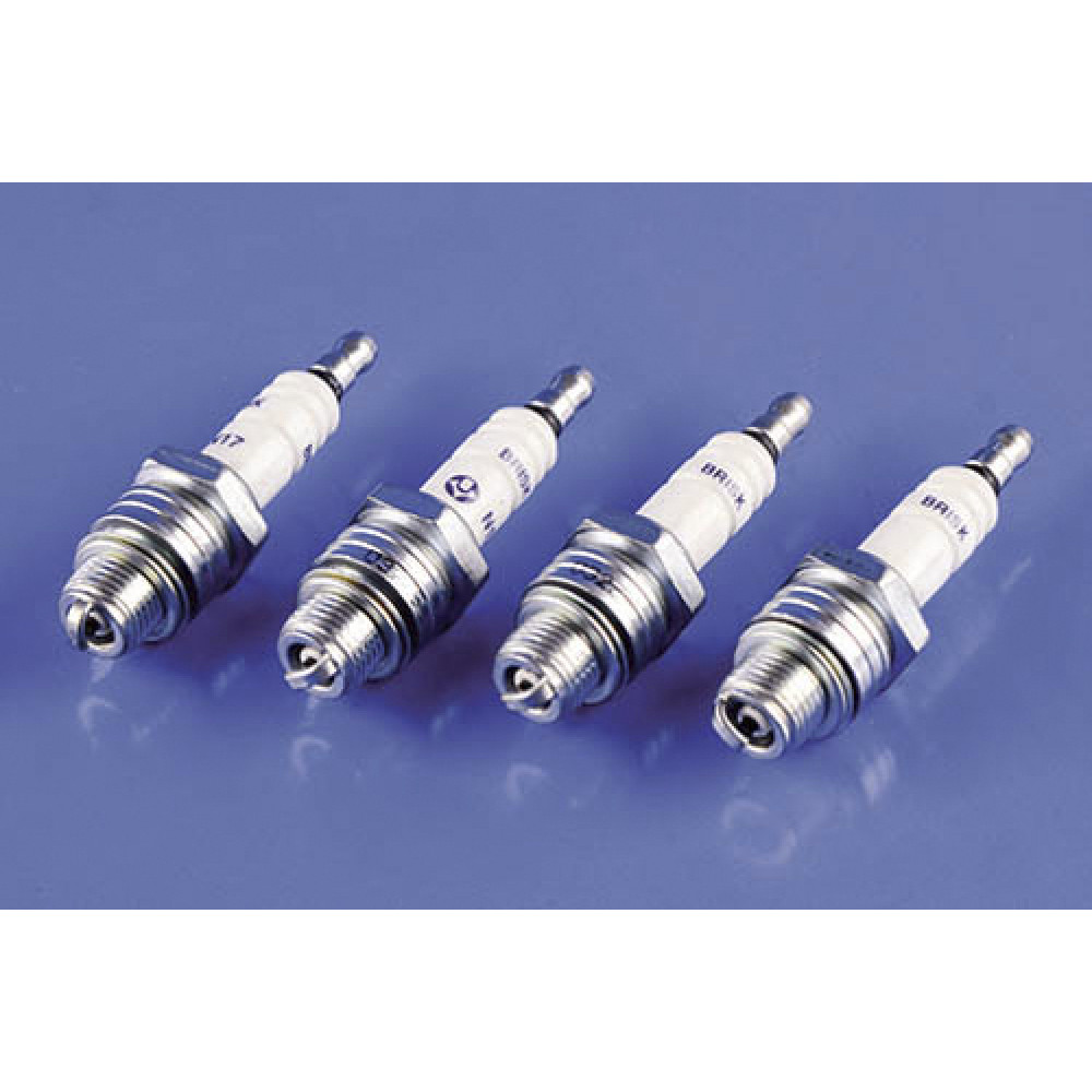 Свічки запалювання ГАЗ 24 "Волга", 2410, 3102, 31029, 3110, 3307, 3308, 53, 66, УАЗ 3151, 469 (Classic N17.4B) BRISK