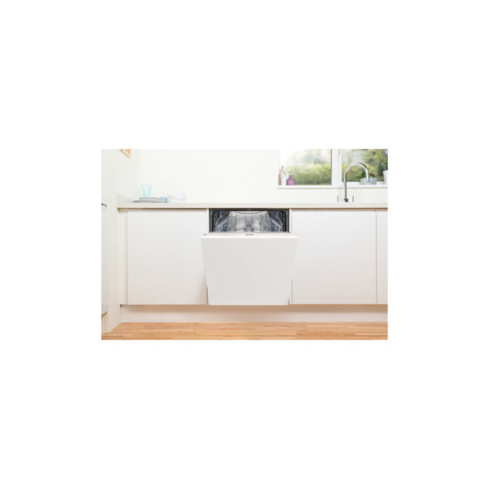Посудомийна машина Indesit D2I HL326