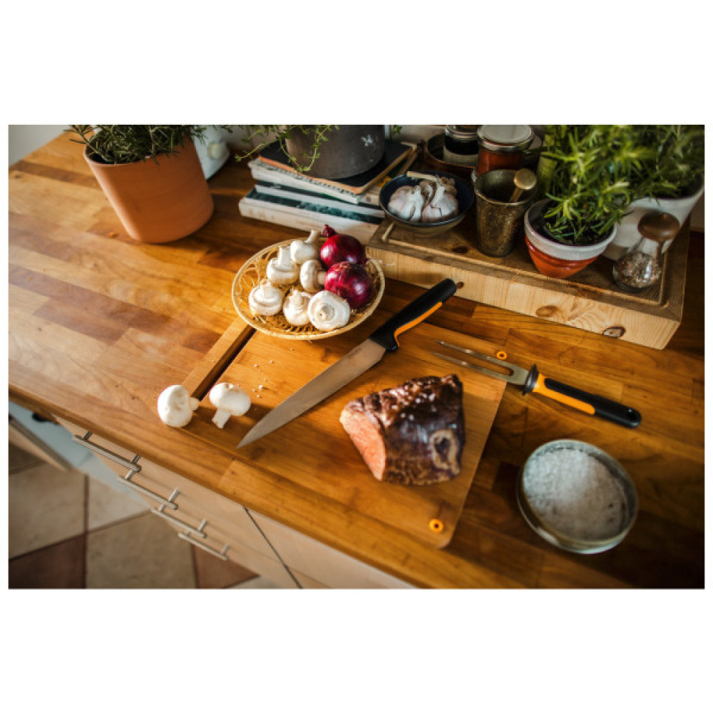 Кухонний ніж Fiskars Functional Form для м'яса 21 см (1057539)