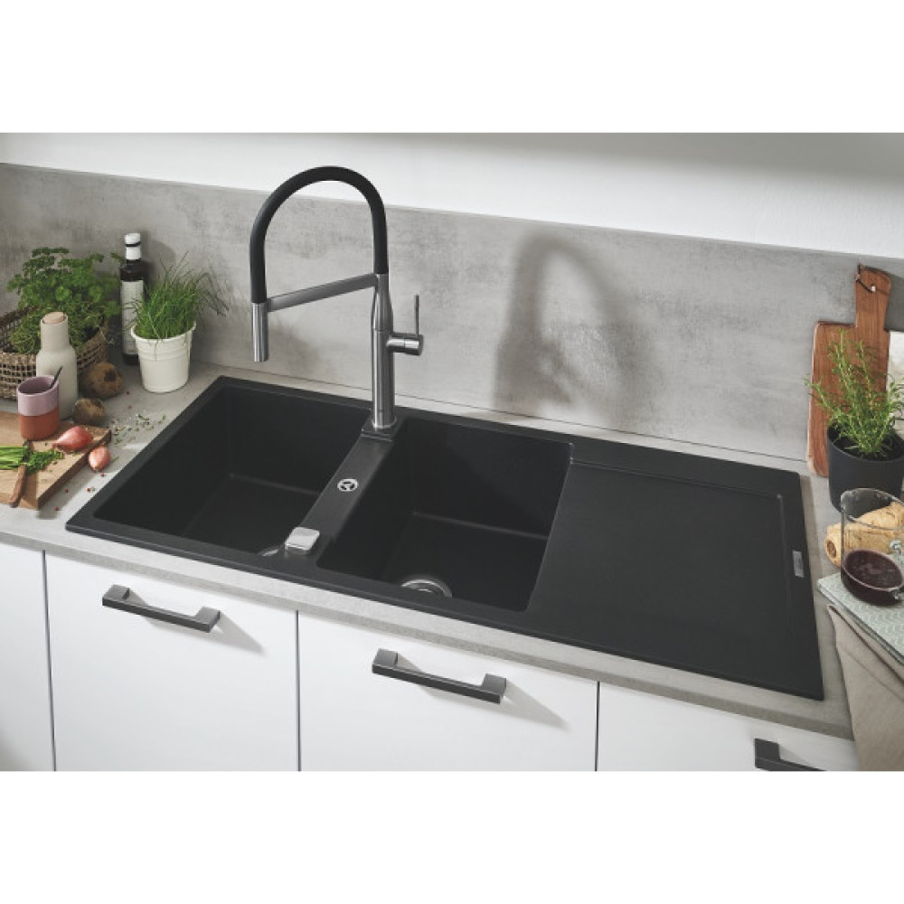 Змішувач для кухні Grohe Essence, довж.виливу - 240мм, поворотний/гнучкий, 1важіль, супер сталь