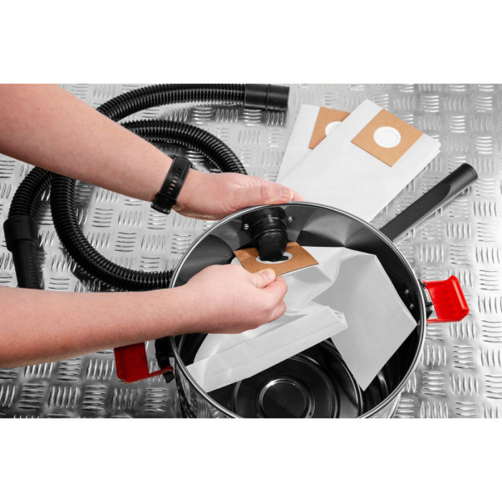 Пилосос професійний акумуляторний GRAPHITE Energy+ 18В контейнер 20л 4.03кг без АКБ та ЗП