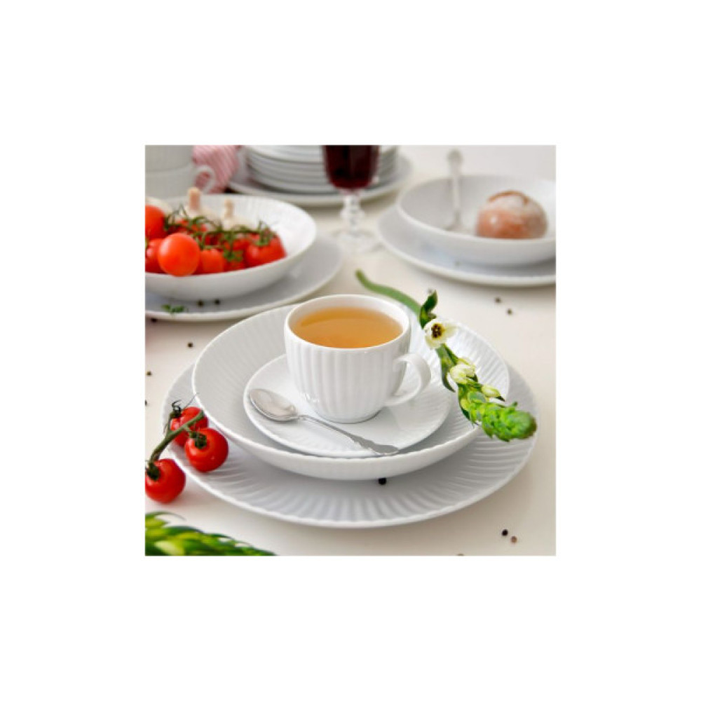 Тарілка Lubiana серія "Daisy" кругла 27 см (4538)