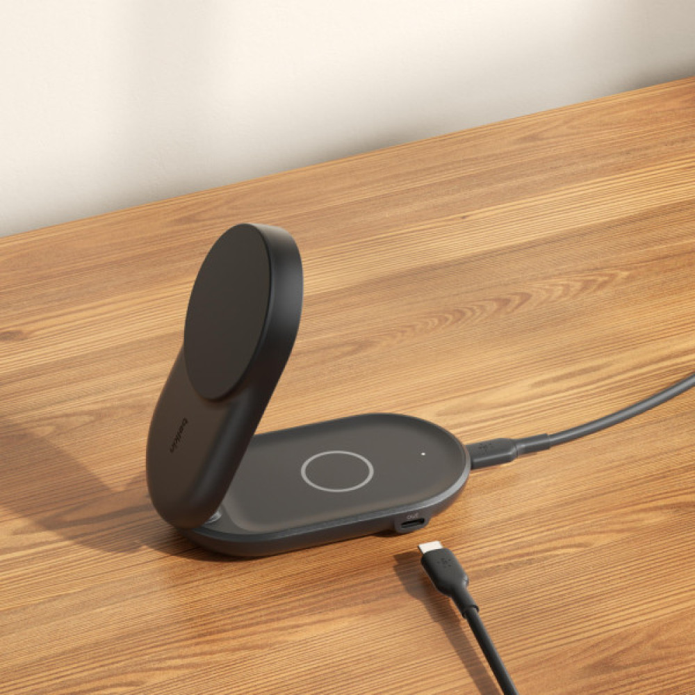 Зарядний пристрій Belkin UltraCharge Wireless 2-in-1 25W black (WIZ039KQBK)