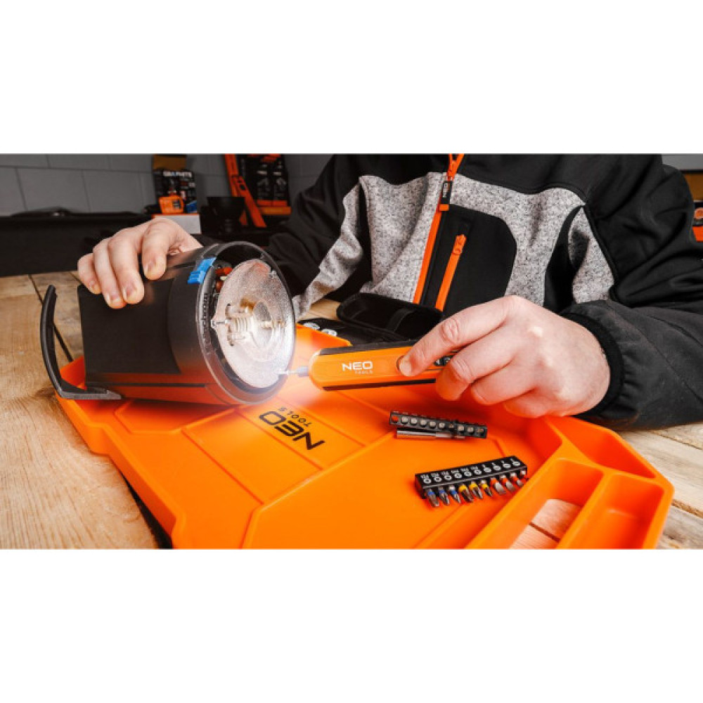 Викрутка акумуляторна Neo Tools 4in1 1.5Ah, 4.5Нм, 230об/хв, 20 біт, кейс (04-199)