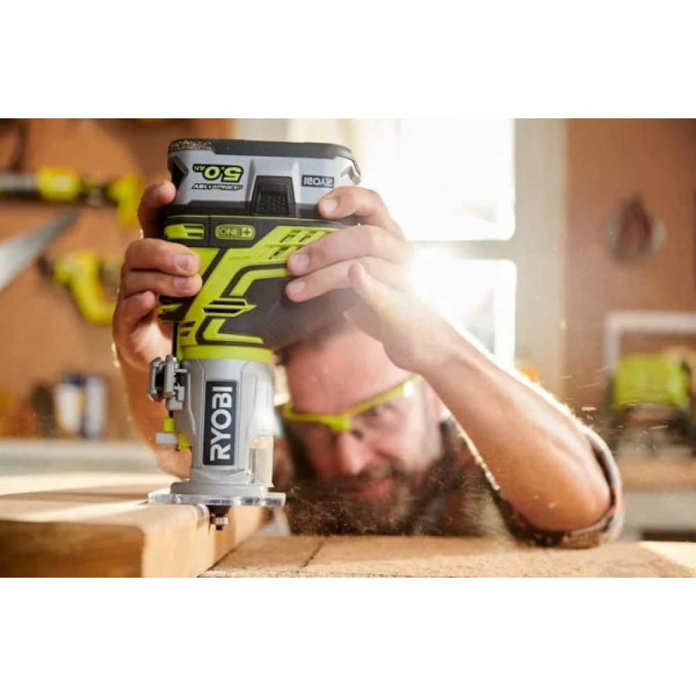 Акумулятор Ryobi ONE+ RB18L50 18В 5А·год 0.7кг