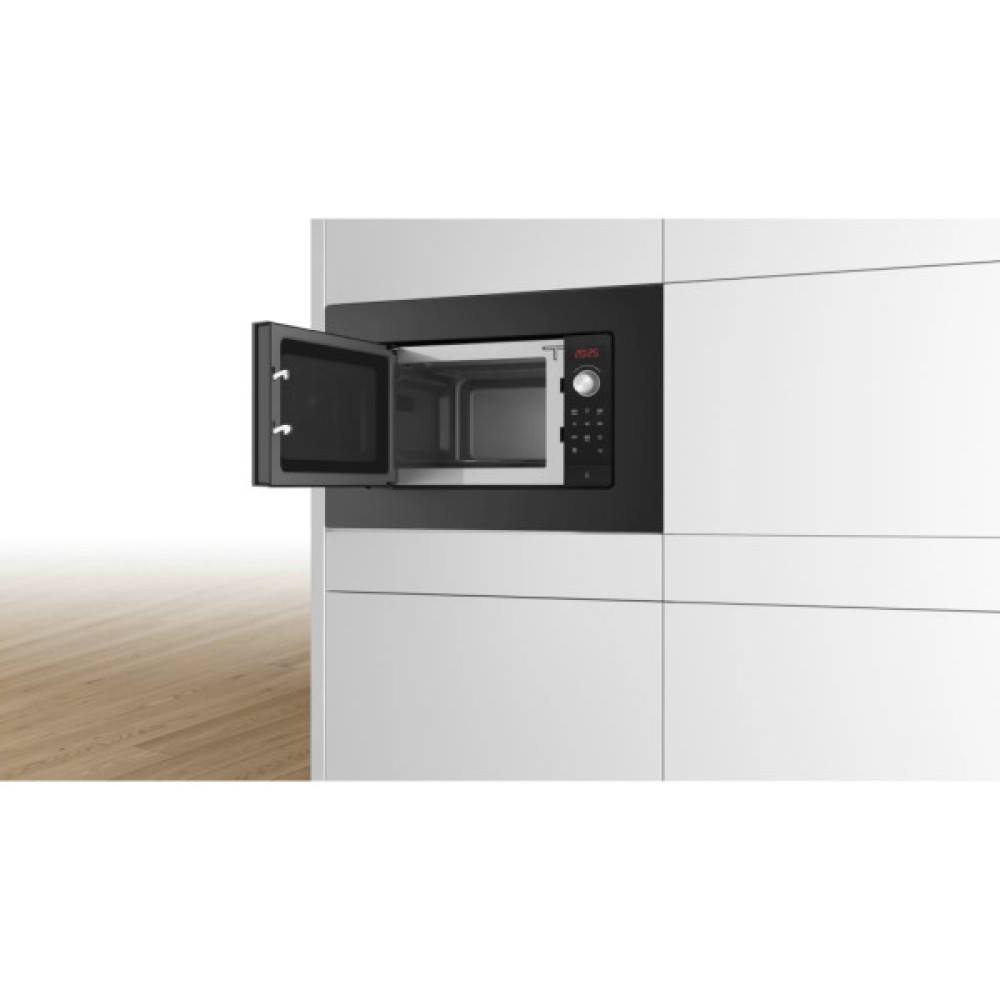 Мікрохвильова піч Bosch BFL623MC3