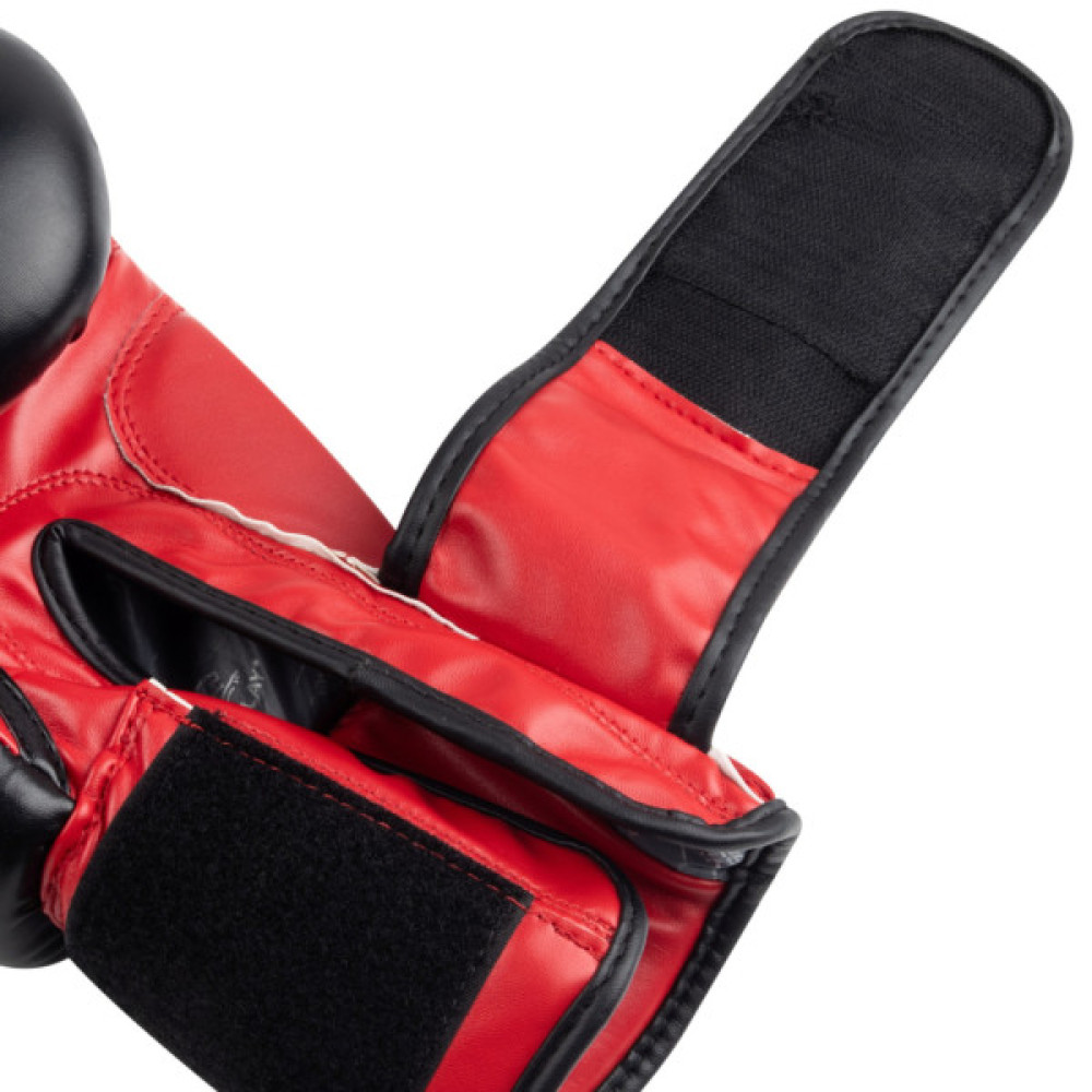 Боксерські рукавички PowerPlay 3004 Classic Чорно-Червоні 14 унцій (PP_3004_14oz_Bl/Red)