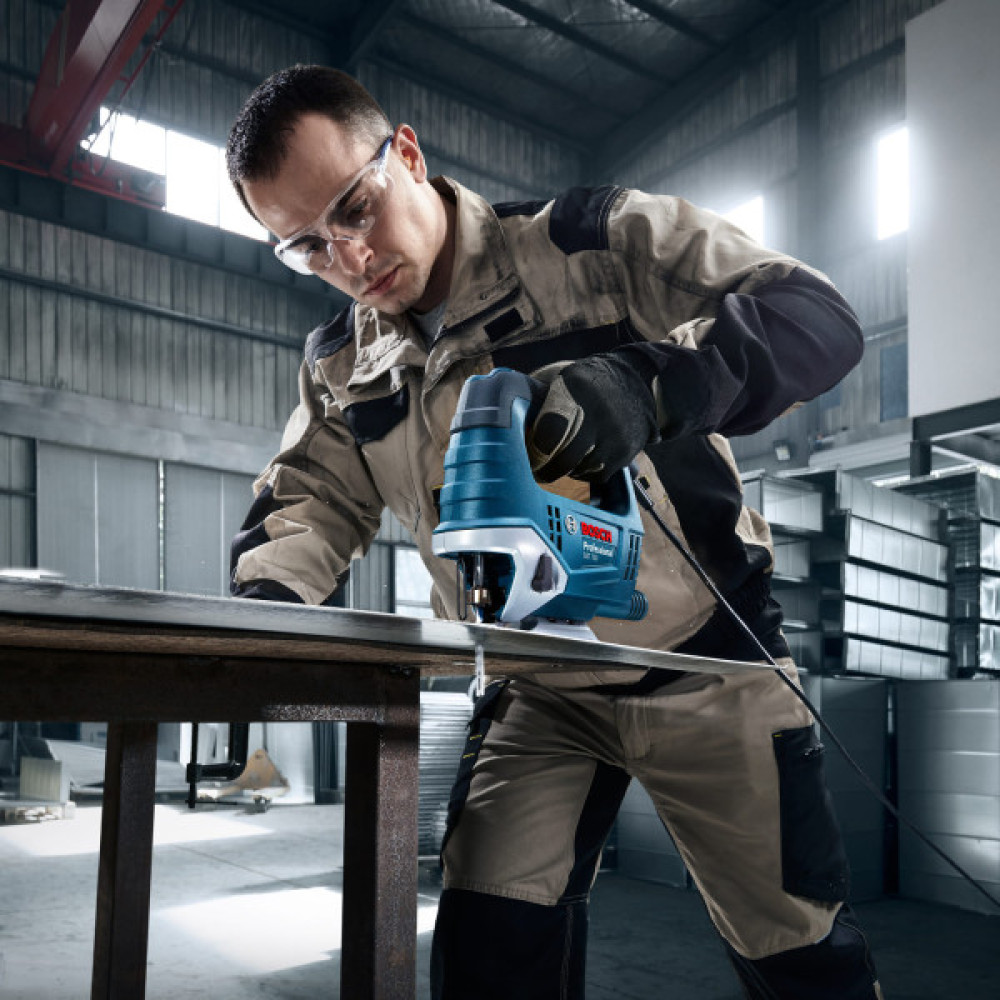 Лобзик Bosch Professional GST 750 520Вт SDS 800-3200об·хв хід 20мм 23кг кейс