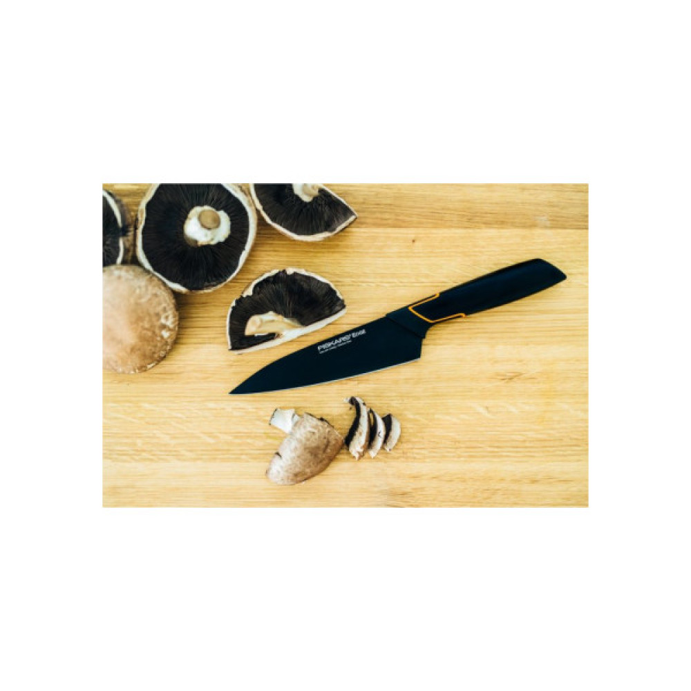 Кухонний ніж Fiskars Edge шеф 15 см (1003095)