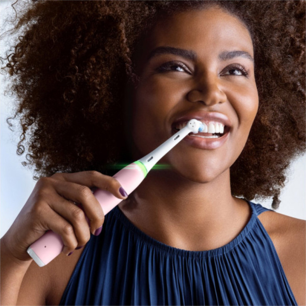 Електрична зубна щітка Oral-B iOG3.1A6.0 Blush Pink