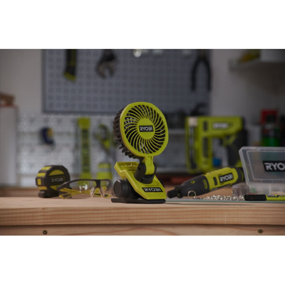 Вентилятор акумуляторний кліпса Ryobi USB Lithium RCF4-0 4В 3800об/хв обертання 325° поворот 180° 2 швидкості 0.29кг без АКБ та ЗП