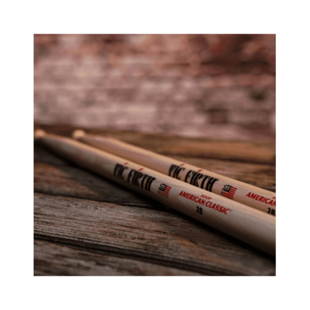 Барабанні палички Vic Firth 2B American Classic (232062)