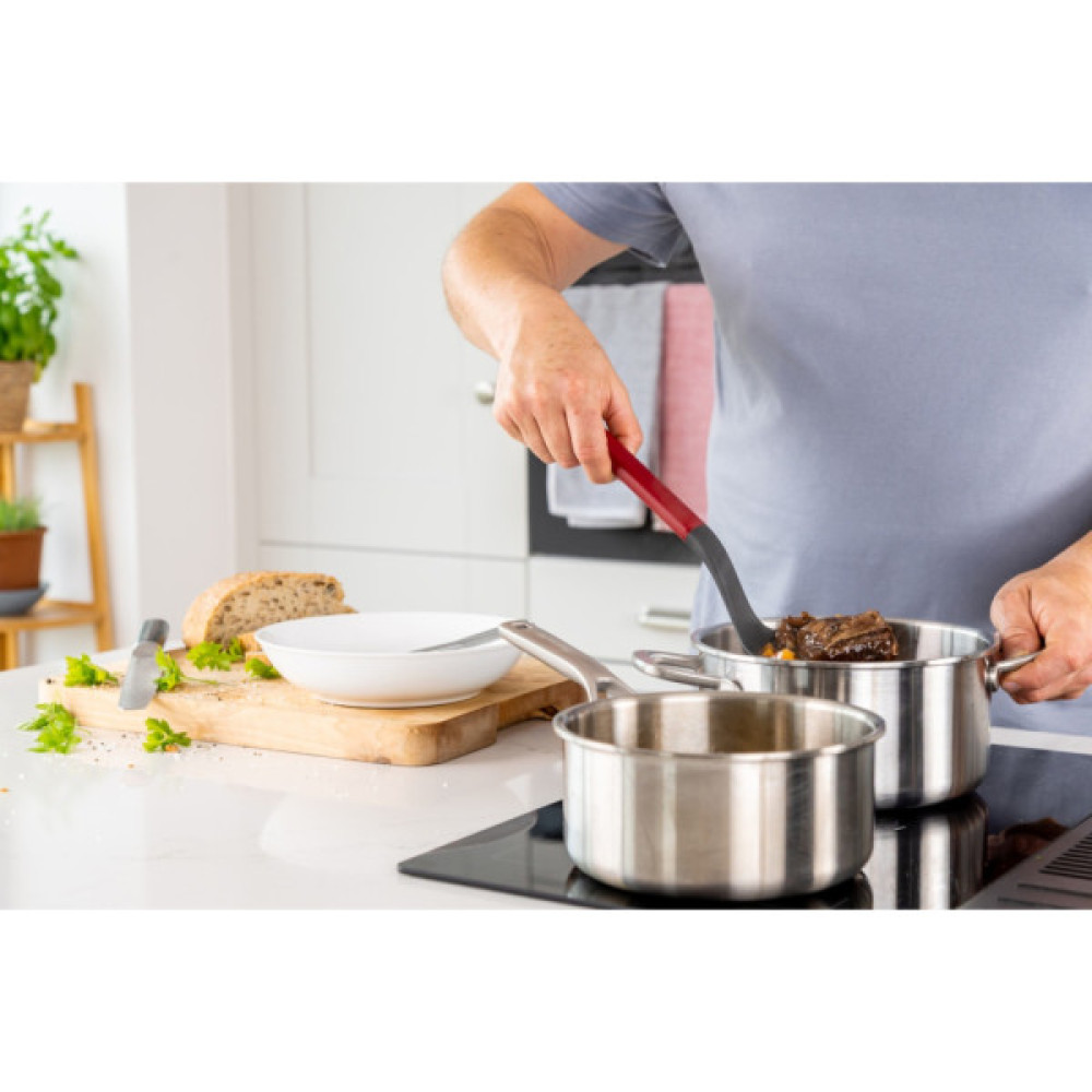 Ложка кухарська KitchenAid Classic для сервірування 34 см червоний (KHA003OHEREG)