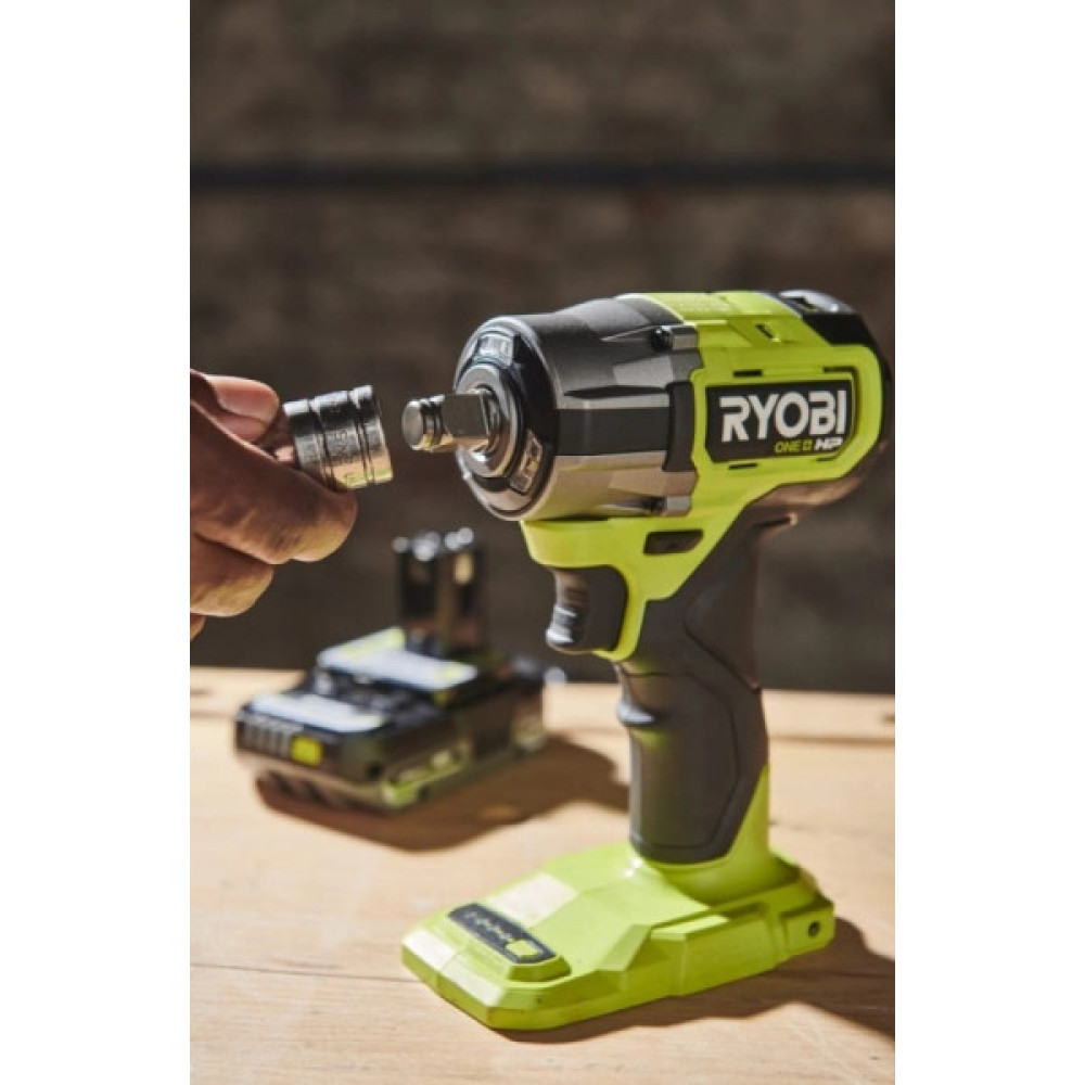 Гайковерт ударний акумуляторний Ryobi ONE+ HP RIW18C-0 18В 2800об·хв 450Нм 1/2" 4 швидкості 1.2кг без АКБ та ЗП