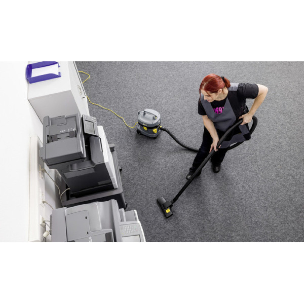 Пилосос професійний Karcher NT 65/2 Ap, двомоторний, 2760Вт, 254мБар, контейнер 65л, 20кг