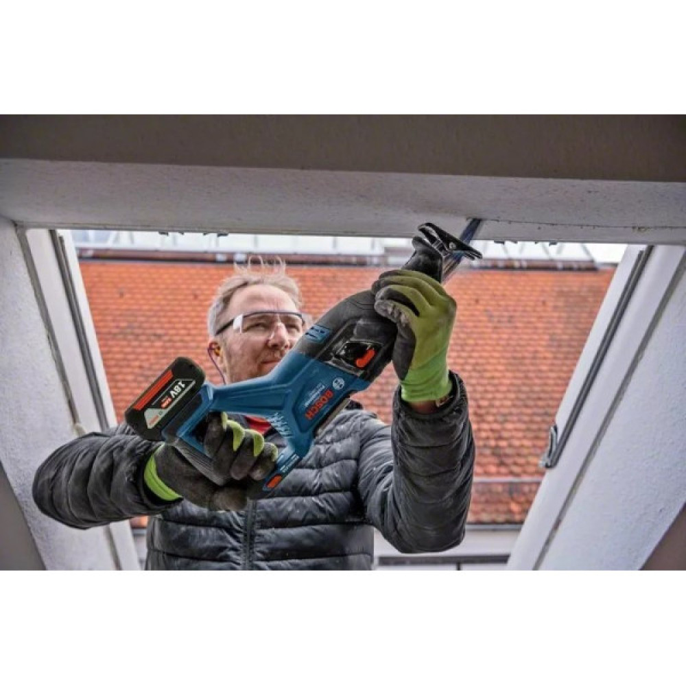 Пила шабельна акумуляторна Bosch Professional GSA 185-LI 18В пропил 230мм хід 28мм 3.2кг без АКБ та ЗП