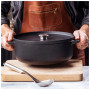 Гусятниця KitchenAid Matte Oven-to-table 30 см, 5,6 л чорна (CC004900-001) Гусятниця KitchenAid Matte Oven-to-table 30 см, 5,6 л чорна (CC004900-001)