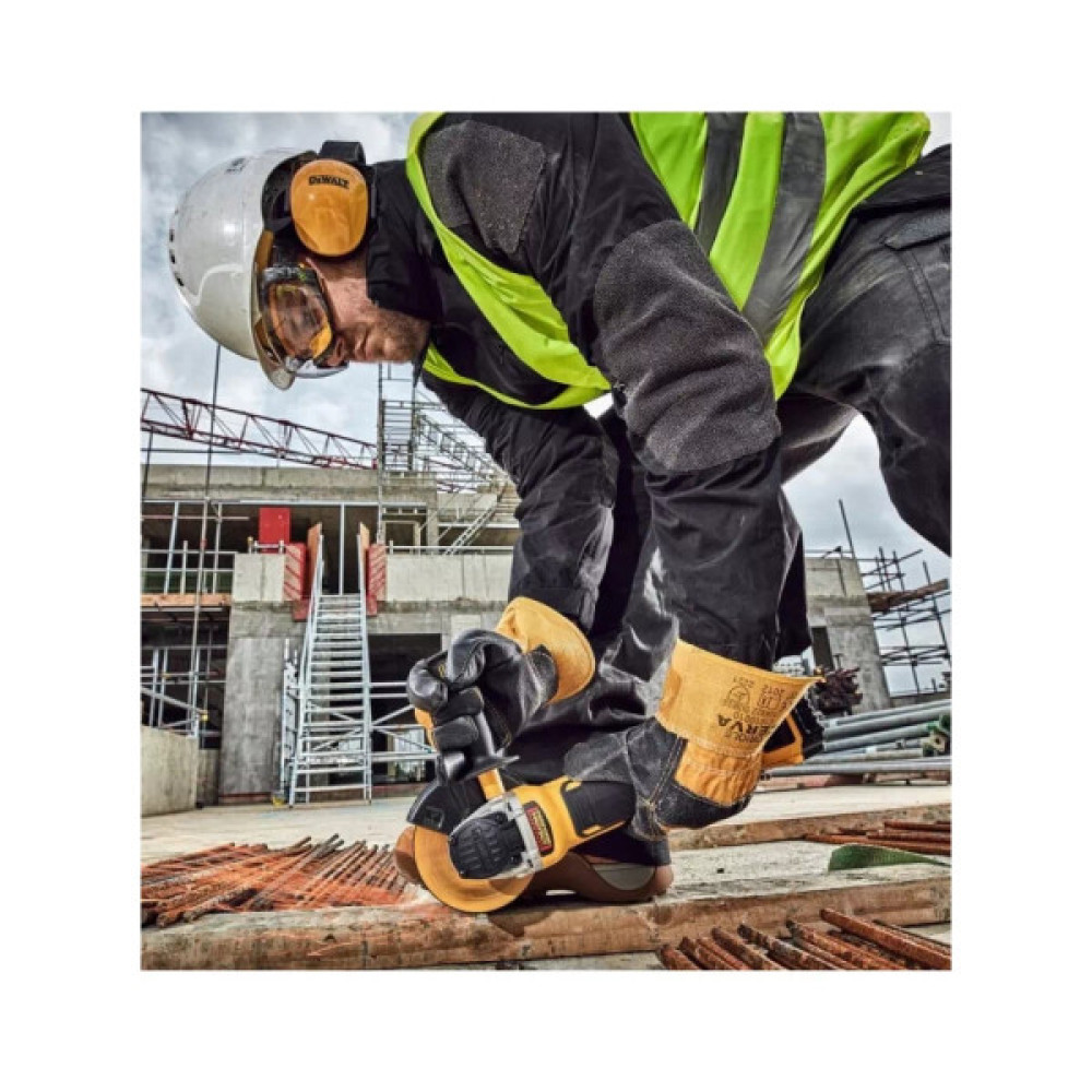 Шліфувальна машина DeWALT 18В XR Li-lon, 2x5Ah, 125 мм, 9000 об/хв (DCG405P2)
