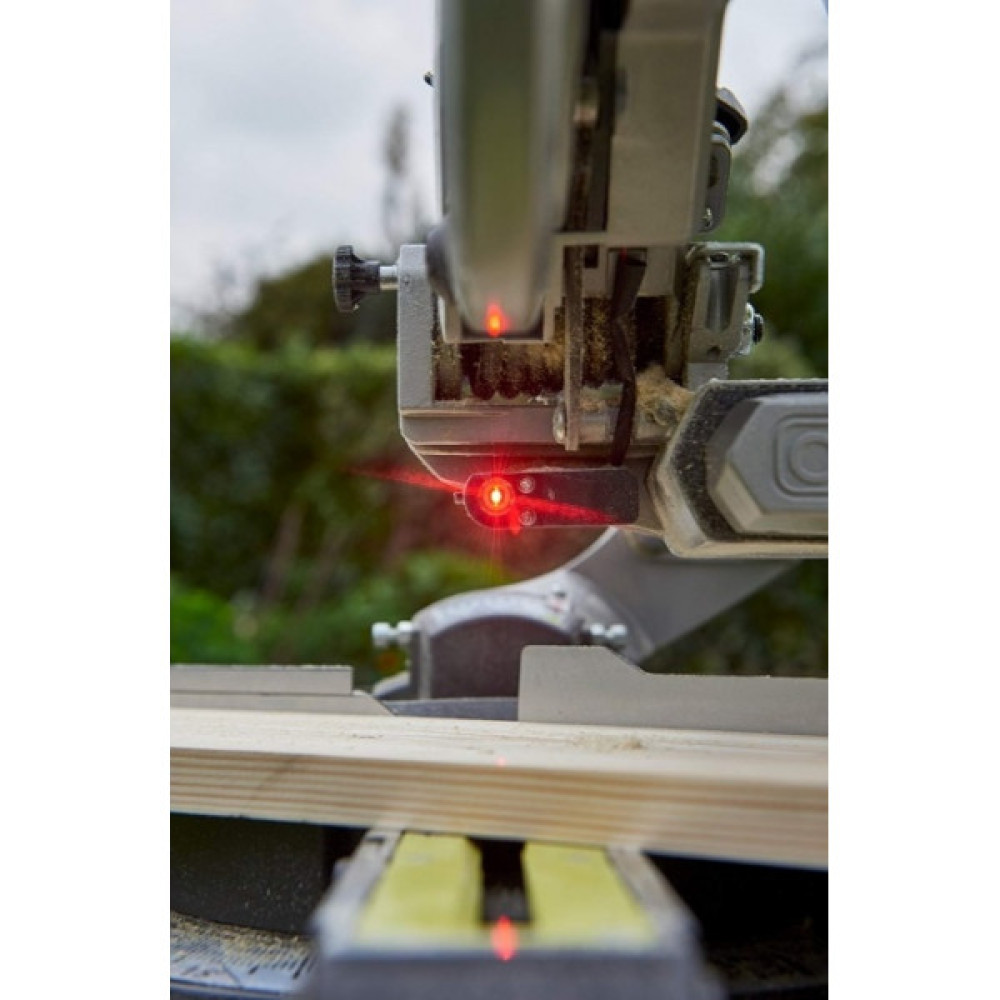 Пила торцювальна акумуляторна Ryobi ONE+ R18MS216-0 18В диск 216мм лазер 14.4кг без АКБ та ЗП