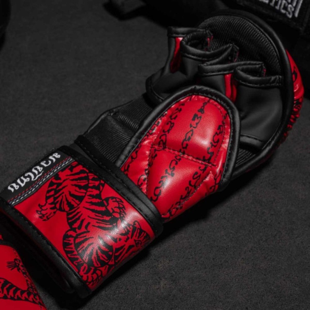 Рукавички для MMA Phantom Muay Thai Red S/M (PHMMAG2705-SM)
