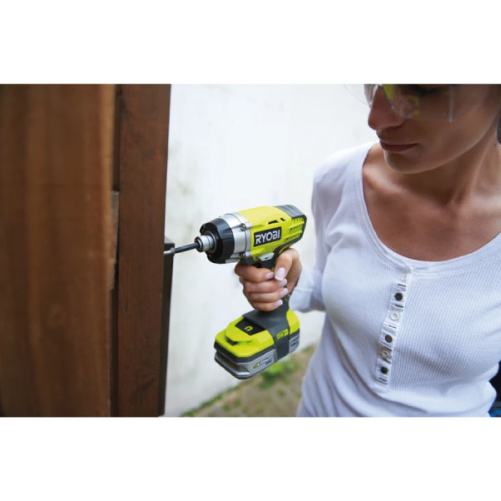 Гвинтоверт ударний акумуляторний Ryobi ONE+ RID1801M 18В 3200об·хв 220Нм 1/4" 1.2кг без АКБ та ЗП