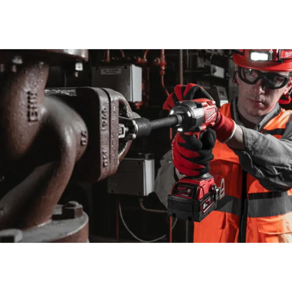 Гайковерт ударний акумуляторний Milwaukee M18 FMTIW2F12-0 18В 0-2575об·хв 881Нм 1/2" кейс 2.3кг без АКБ та ЗП