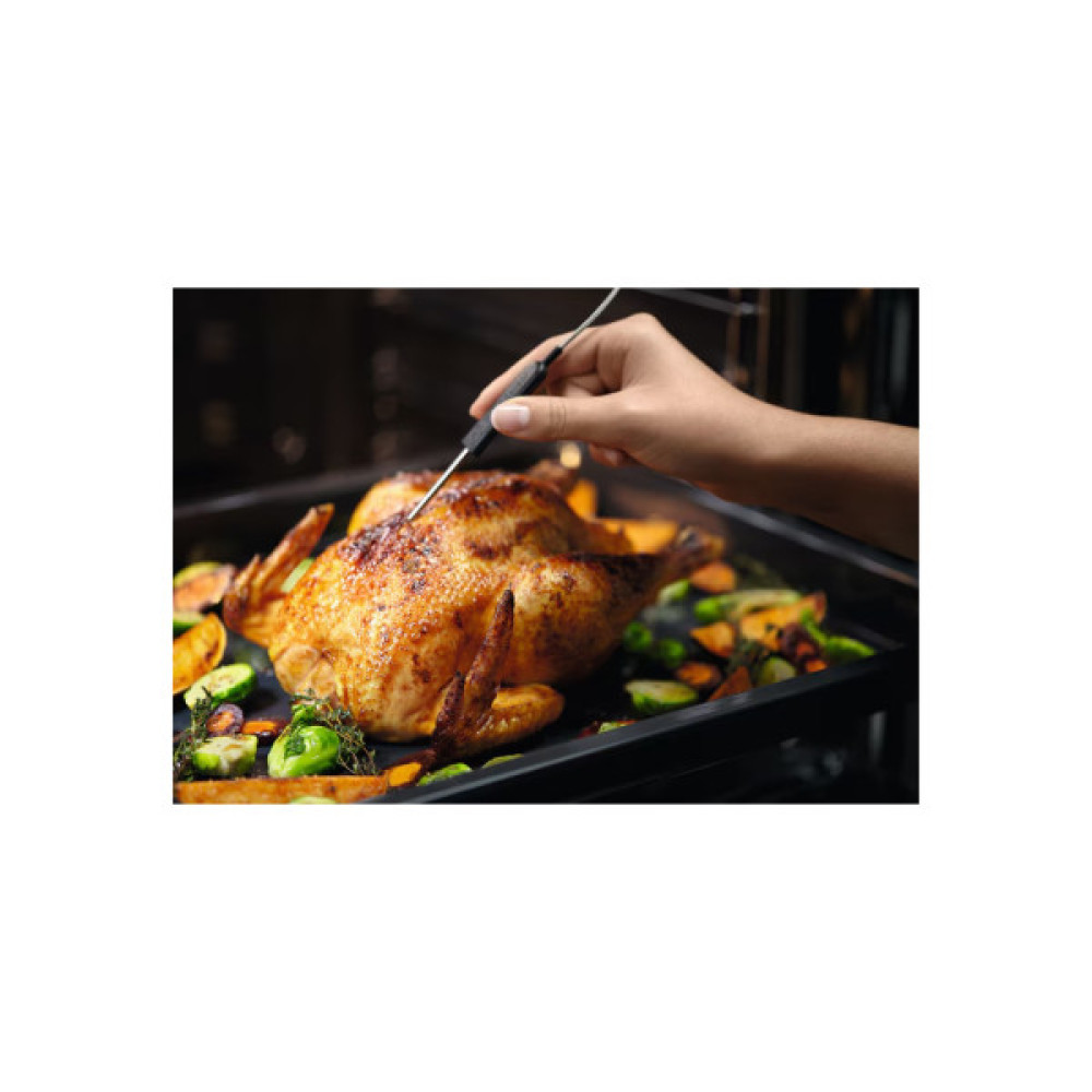 Духова шафа Electrolux EOB8S39H