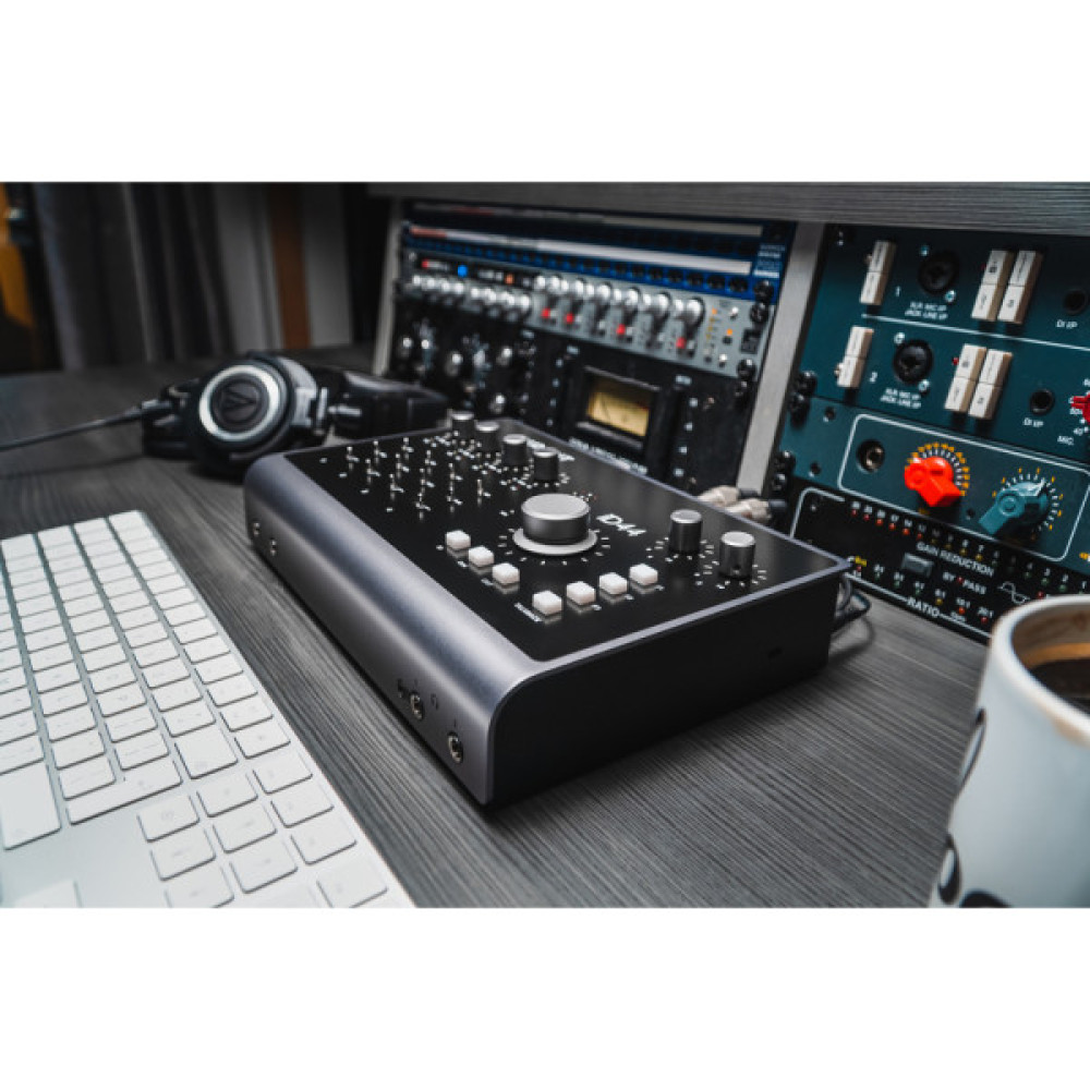 Аудіоінтерфейс Audient iD44 MKII (233720)