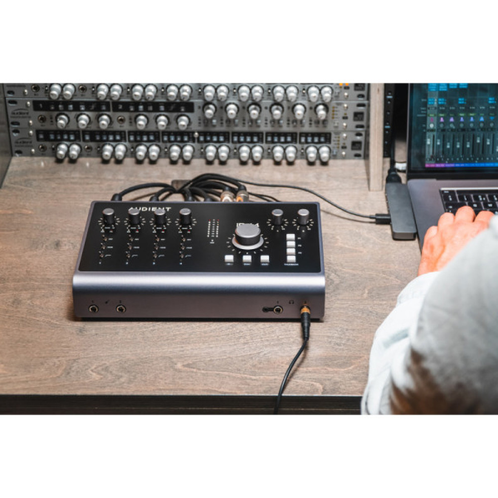 Аудіоінтерфейс Audient iD44 MKII (233720)