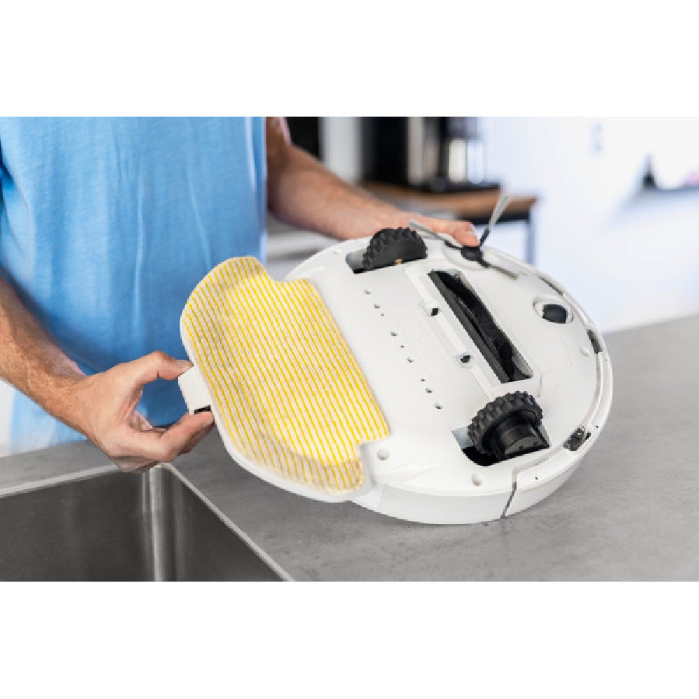 Робот-пилосос Karcher RCV 3, 400Вт, h=9.4см, вологе прибирання, конт пил -0.5л, вода -0.17л, автон. робота до 120хв, вага-3.7кг, НЕРА,+ набір акс., білий