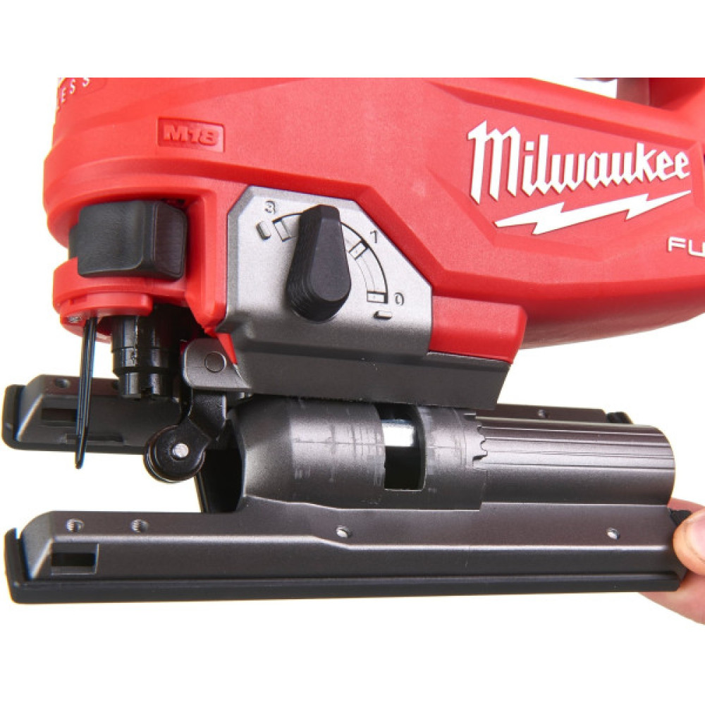 Лобзик акумуляторний Milwaukee M18 FJS-0X 18В 3500об/хв хід 25мм кейс 2.9кг без АКБ та ЗП