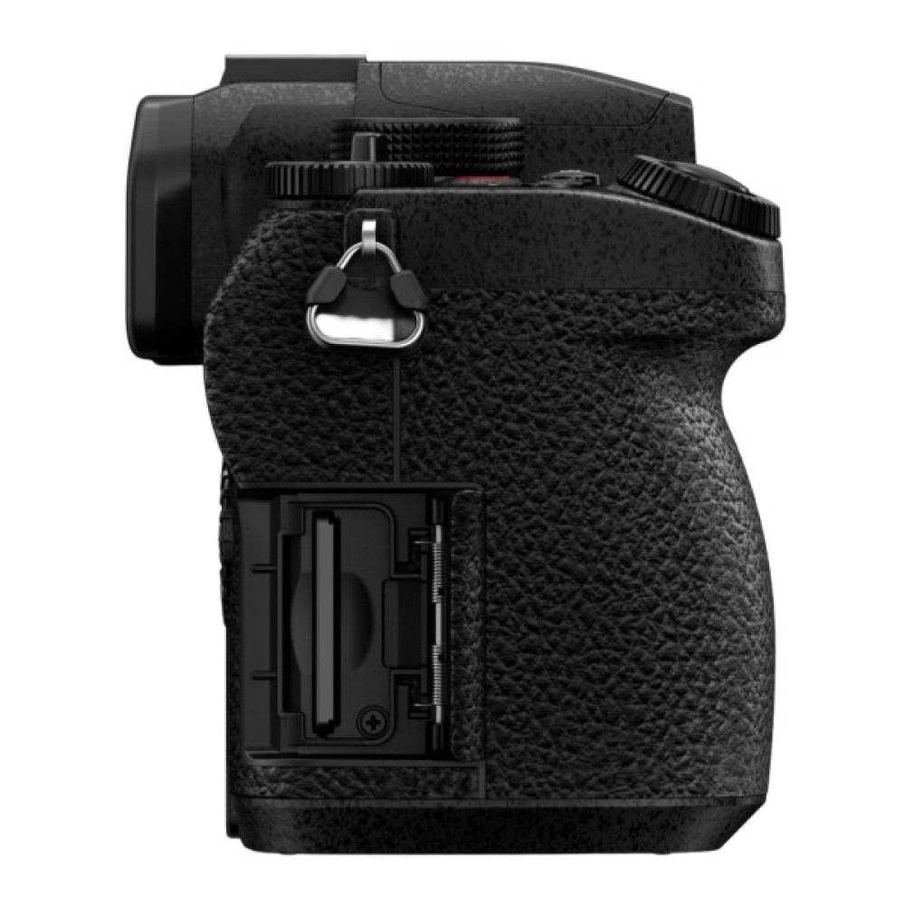 Цифровий фотоапарат Panasonic DC-G97 Kit 14-140 mm f3.5-5.6 (DC-G97HE)