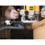 Фрезер DeWALT 1100 Вт, 8000 - 24000 об/хв, цанга 8 мм (DW621)