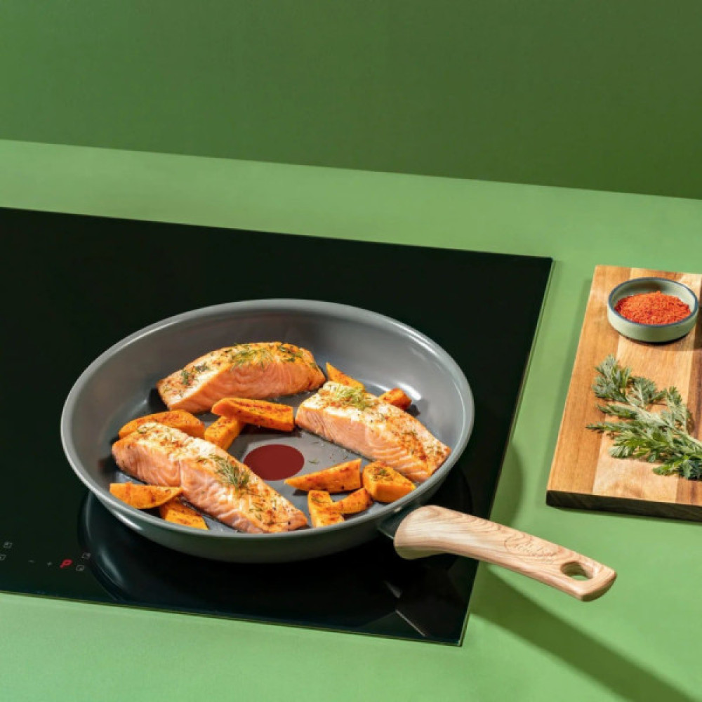 Сковорода Tefal Renew 28см чорний (G0210602)