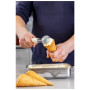 Ложка для морозива KitchenAid Coreline, 21,6 см, кремова (KAG117OHACE) Ложка для морозива KitchenAid Coreline, 21,6 см, кремова (KAG117OHACE)