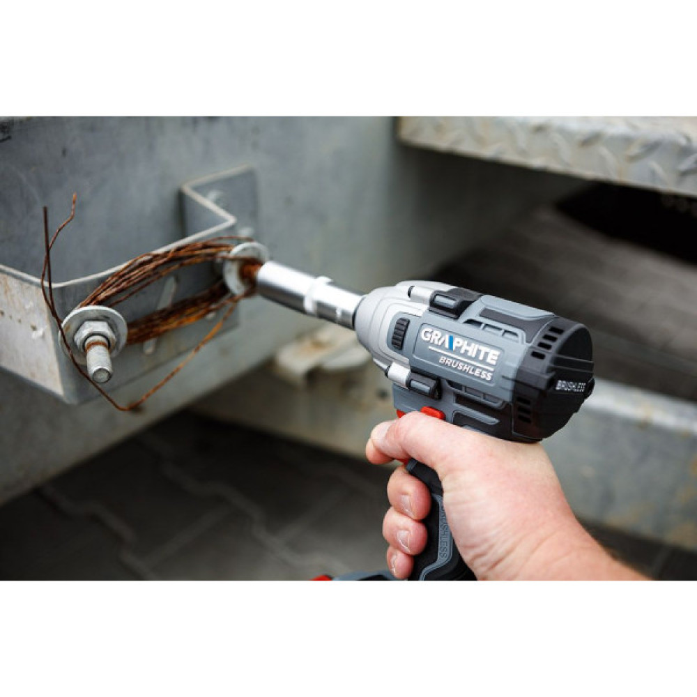 Гайковерт ударний GRAPHITE Energy+ 18В 330Нм 2600об/хв 1/2" 0.9кг без АКБ та ЗП