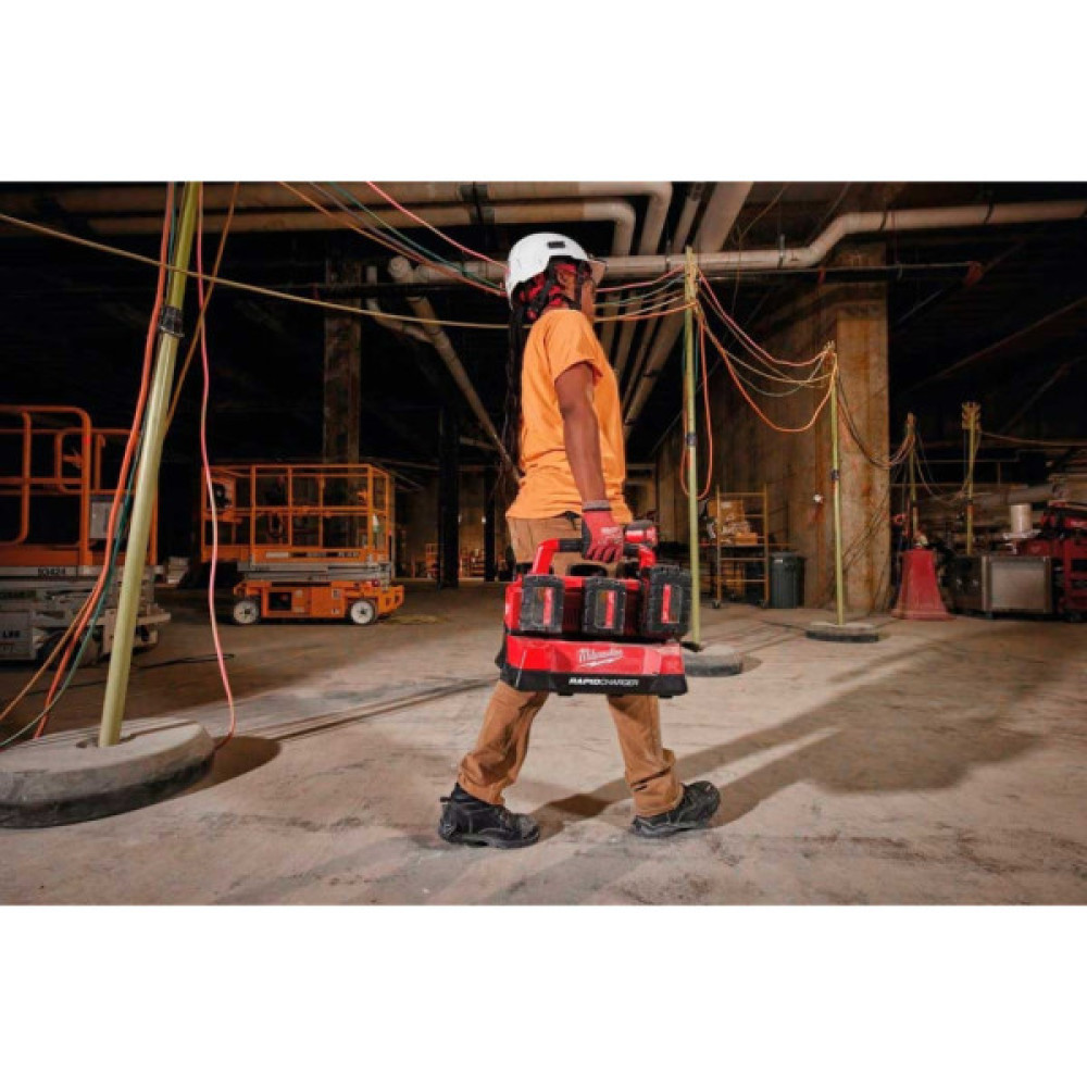 Зарядний пристрій для акумуляторів інструменту Milwaukee M18 PC6 EU (4932480162)