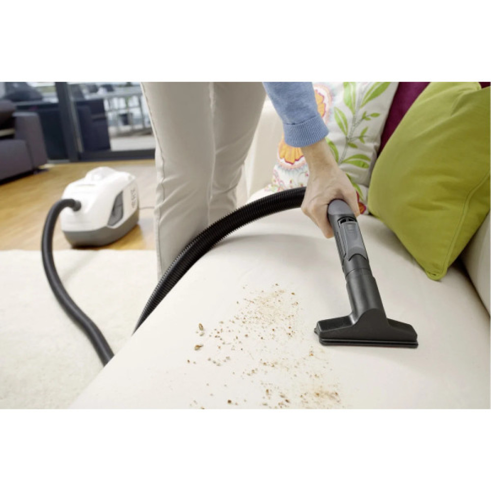 Пилосос Karcher миючий DS 6 Plus, 650Вт, конт пил -0.6л, вода -2 л, НЕРА, білий