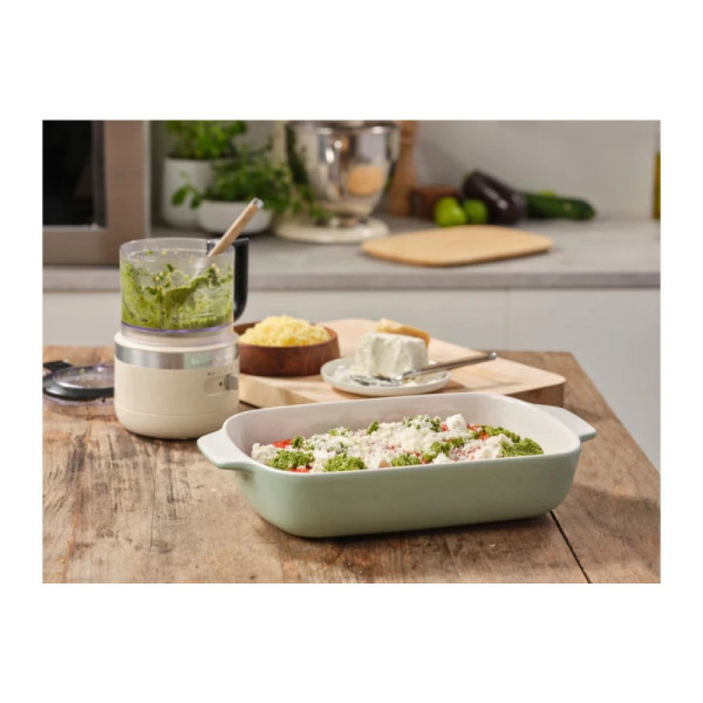 Форма для випікання KitchenAid з кришкою керамогранітна 3,8 л Фісташкова (CC007426-001)