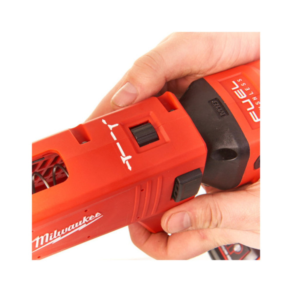 Шуруповерт Milwaukee FSGC-202X для гипсокартону, M18 FUEL, 13Нм, 2x2Ah, HD Box (4933459199)