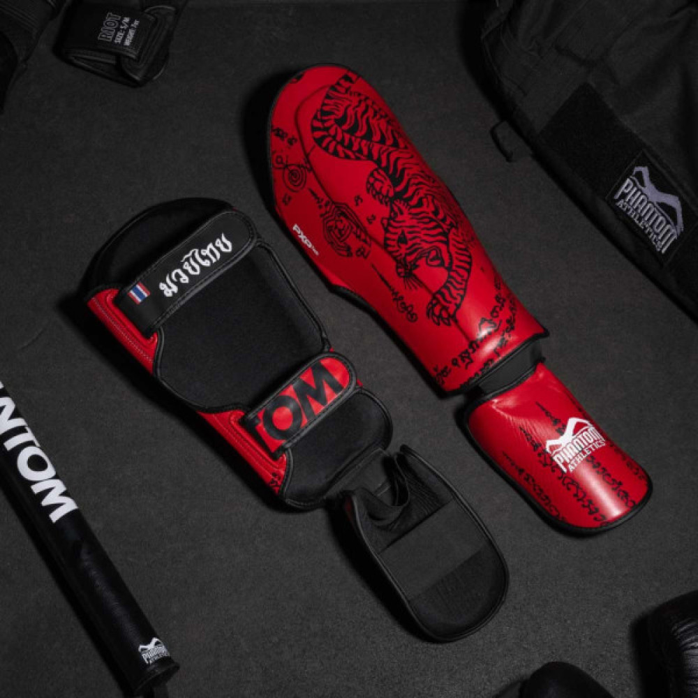 Захист гомілки і стопи Phantom Muay Thai Red S/M (PHSG2678-SM)