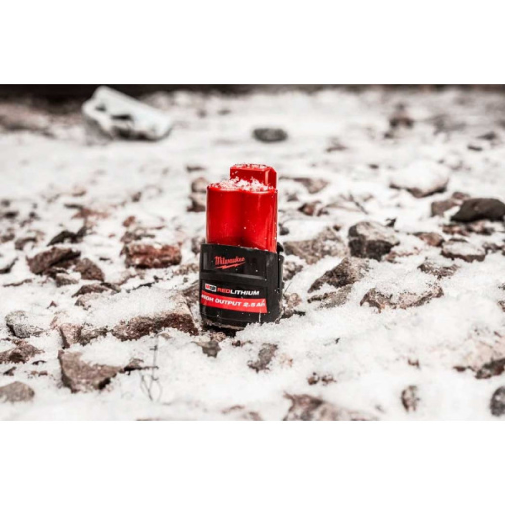 Акумулятор Milwaukee Redlithium M12 12В, 2.5А·год, 0.2кг