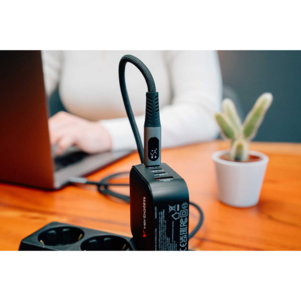 Дата кабель USB-C to USB-C 1.2m with display 240W black Verbatim (31849)