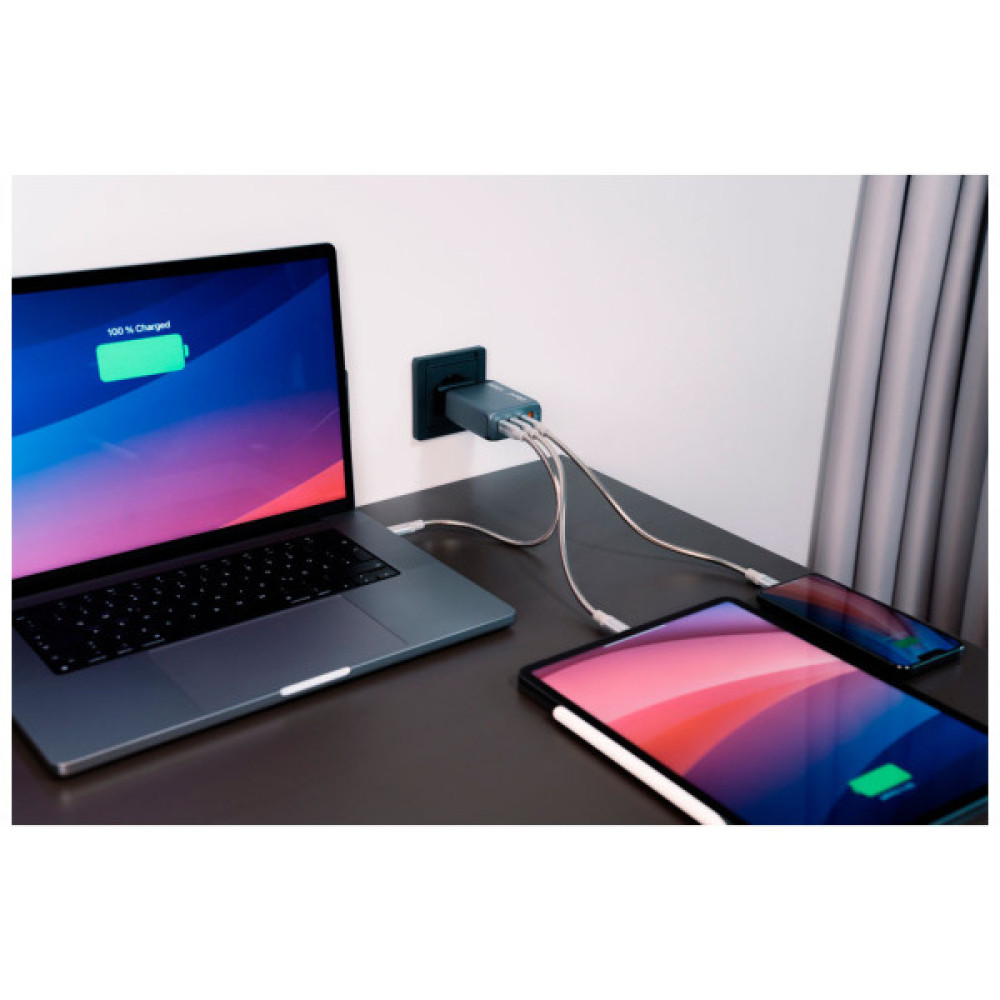 Зарядний пристрій Verbatim GaN 100 W 4 ports (2xUSB-C-100 W,USB-C 65 W /USB-A -3.0) (32202)