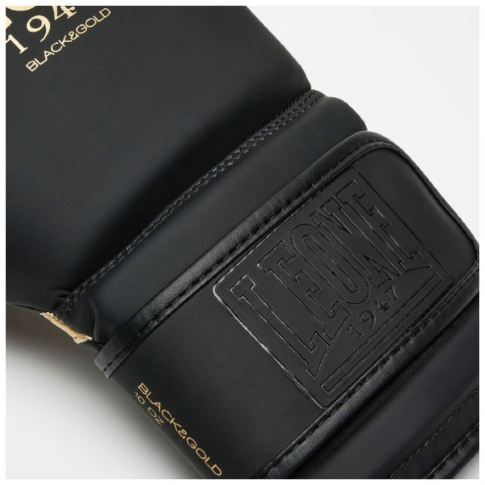 Боксерські рукавички Leone GN059D Black/Gold 12 унцій (GN059D_Bl/Gold_12oz)