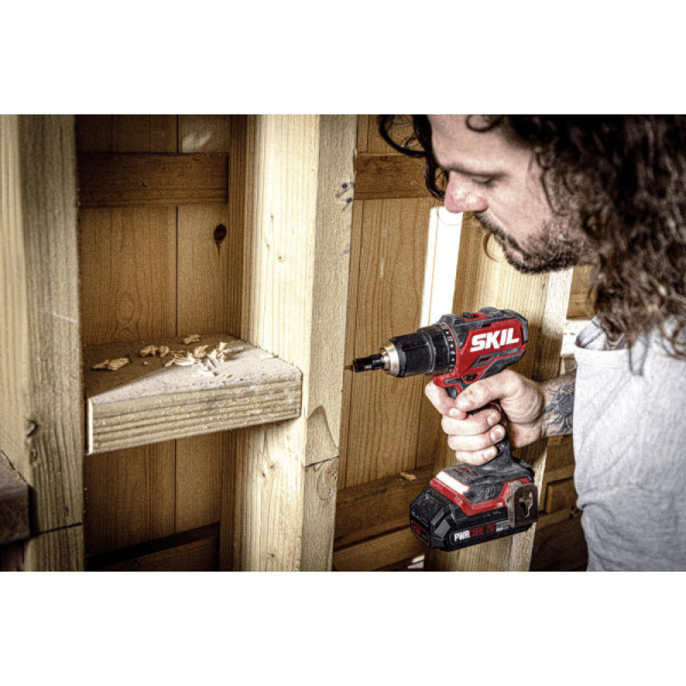 Шурупокрут-дриль акумуляторний SKIL 3065 CA Compact 20В 1х2.5А·год 60Нм 500·1800об/хв 0.9кг