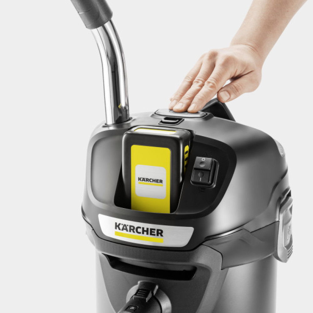Пилосос для збору золи акумуляторний Karcher AD 2 Battery, 18В, контейнер 14л, 3.9кг, без АКБ та ЗП