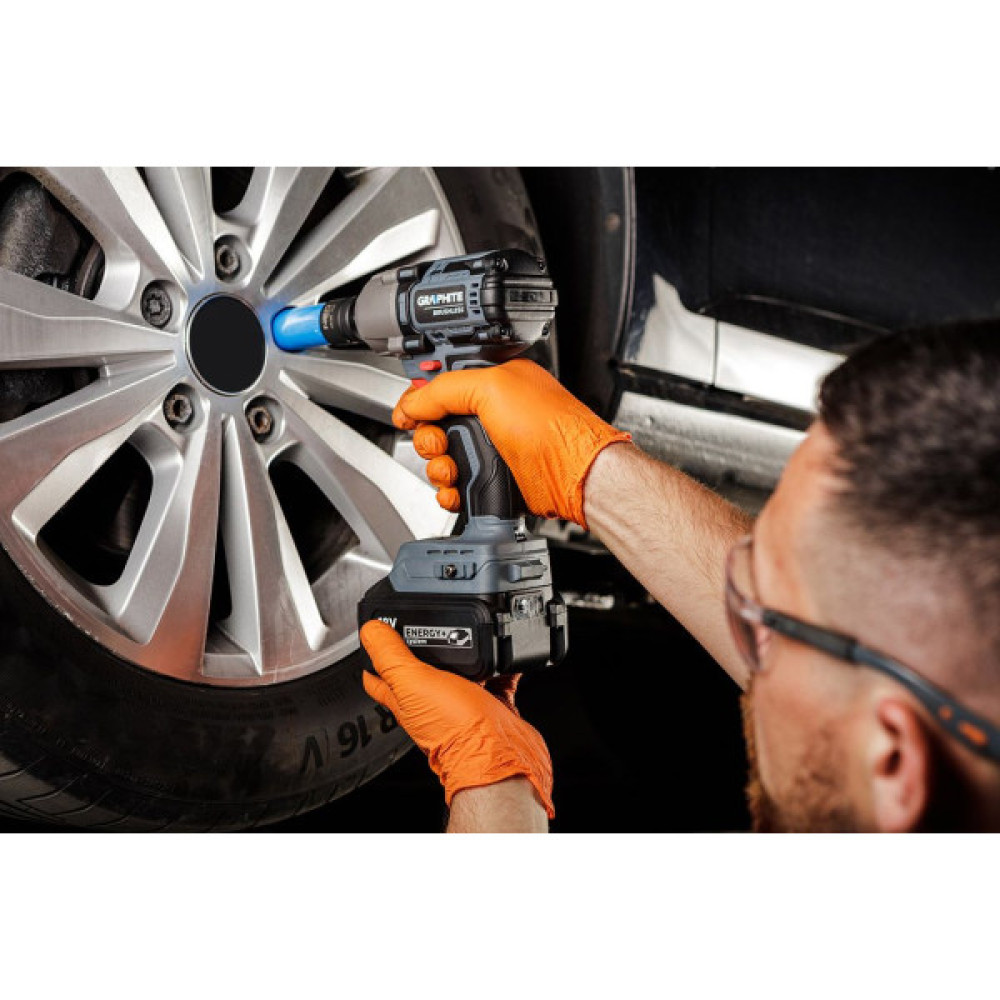 Гайковерт ударний GRAPHITE Energy+ 18В 450Нм 2600об/хв 1/2" 3 швидкості 1.24кг без АКБ та ЗП