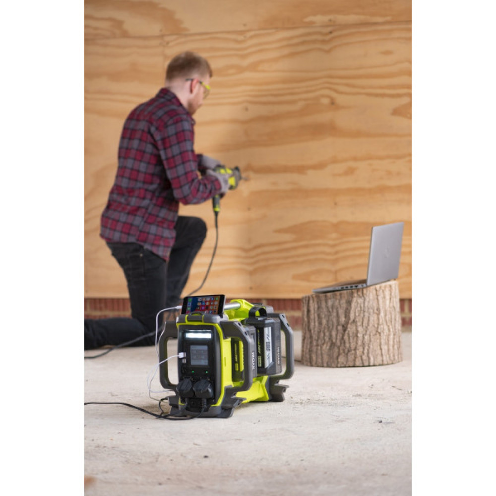 Інвертор напруги акумуляторний Ryobi Max Power RY36BI1800A-0 36В 1800/3000Вт розетка 2х220В рознім 4хUSB 2хType-C 5.66кг без АКБ та ЗП