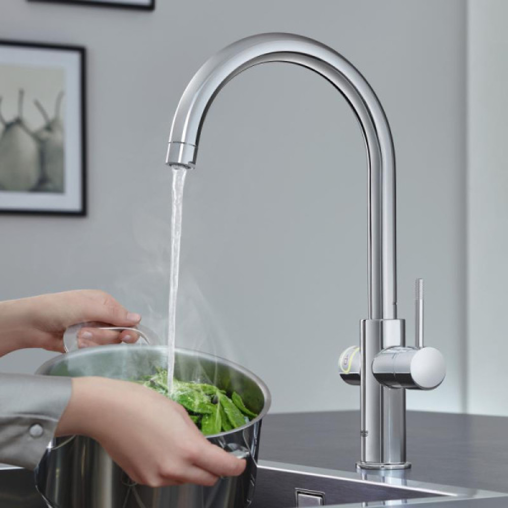 Комплект змішувача для кухні GROHE Red Duo і бойлерна система M розміру